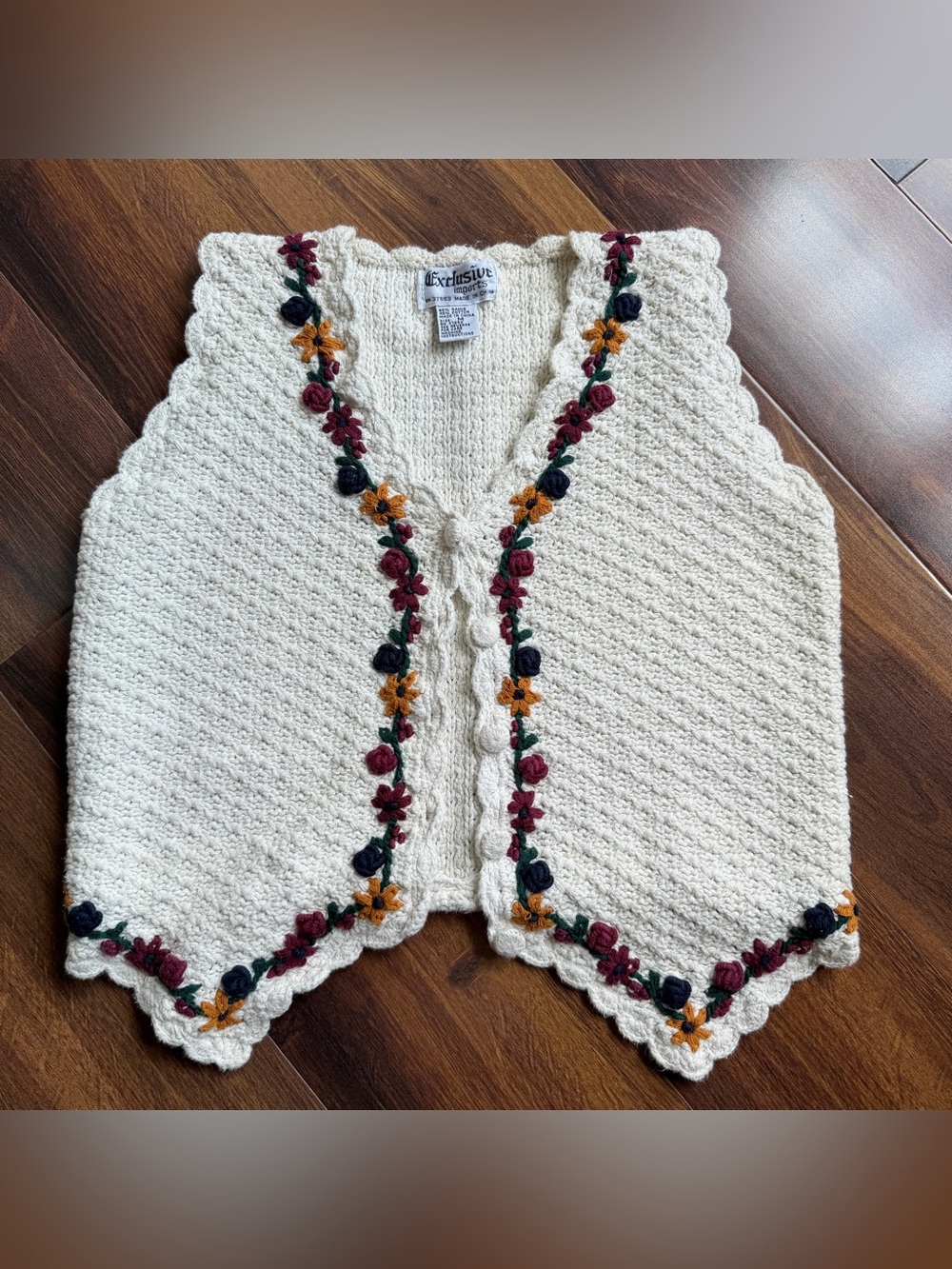 Ramie Cotton Knit Button Vest Crochet Flowers Exclusive Imports Size Medium